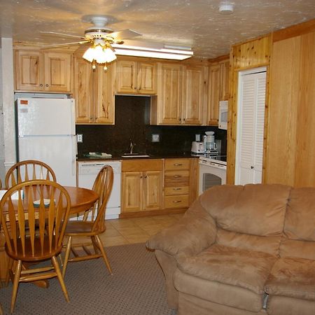 Multi Resorts At Bear Lake Garden City Room photo